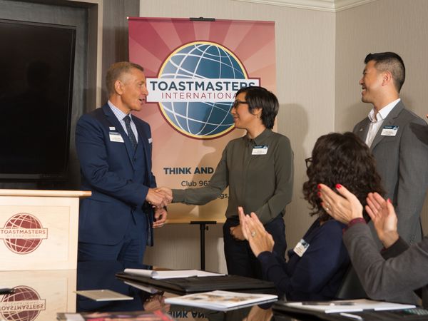 Toastmasters fiziksel toplantı